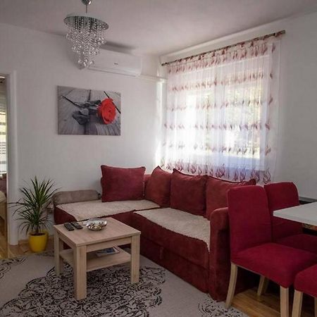 Apartmani Oaza Дарувар Екстериор снимка
